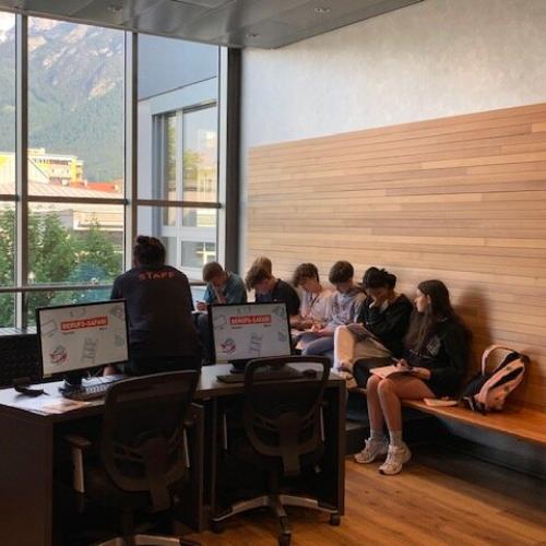 Die 3ab auf Berufssafari am WIFI Innsbruck