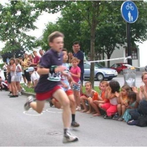 Sporttag mit Dorflauf - 13.06.2003 -