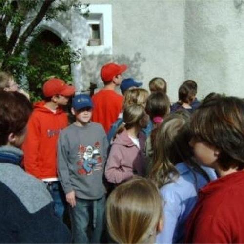 Geschichte-Exkursion 2b - 15.05.2003 -