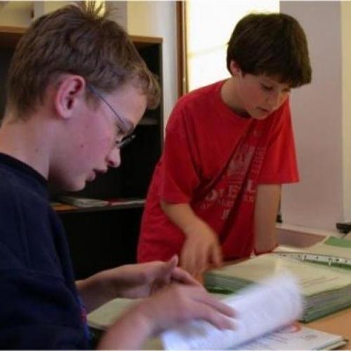 AMS-Besuch der 3. Klassen – Berufsorientierung - 11.04.2003 -
