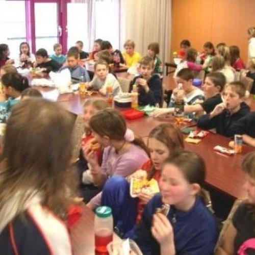 Schwimmtag 1. Klasse - 03.02.2003 -
