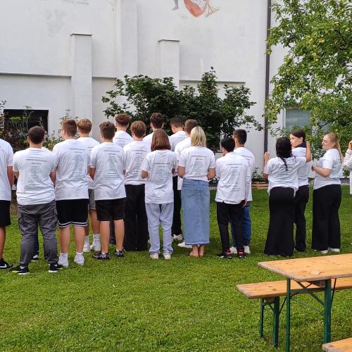 ABSCHLUSSFEIER der 4b Klasse