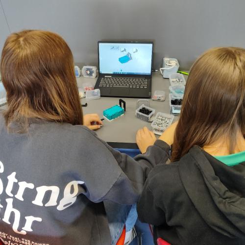 Girls-Day Robotik-Kurs